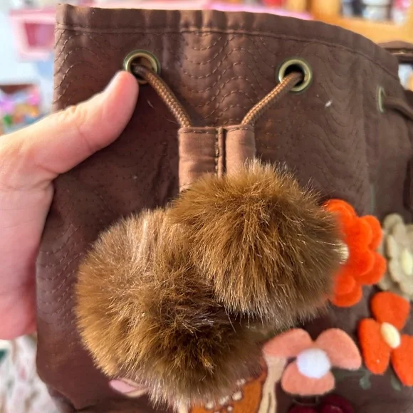 Disney Bambi bucket bag NWT - Picture 2 of 5